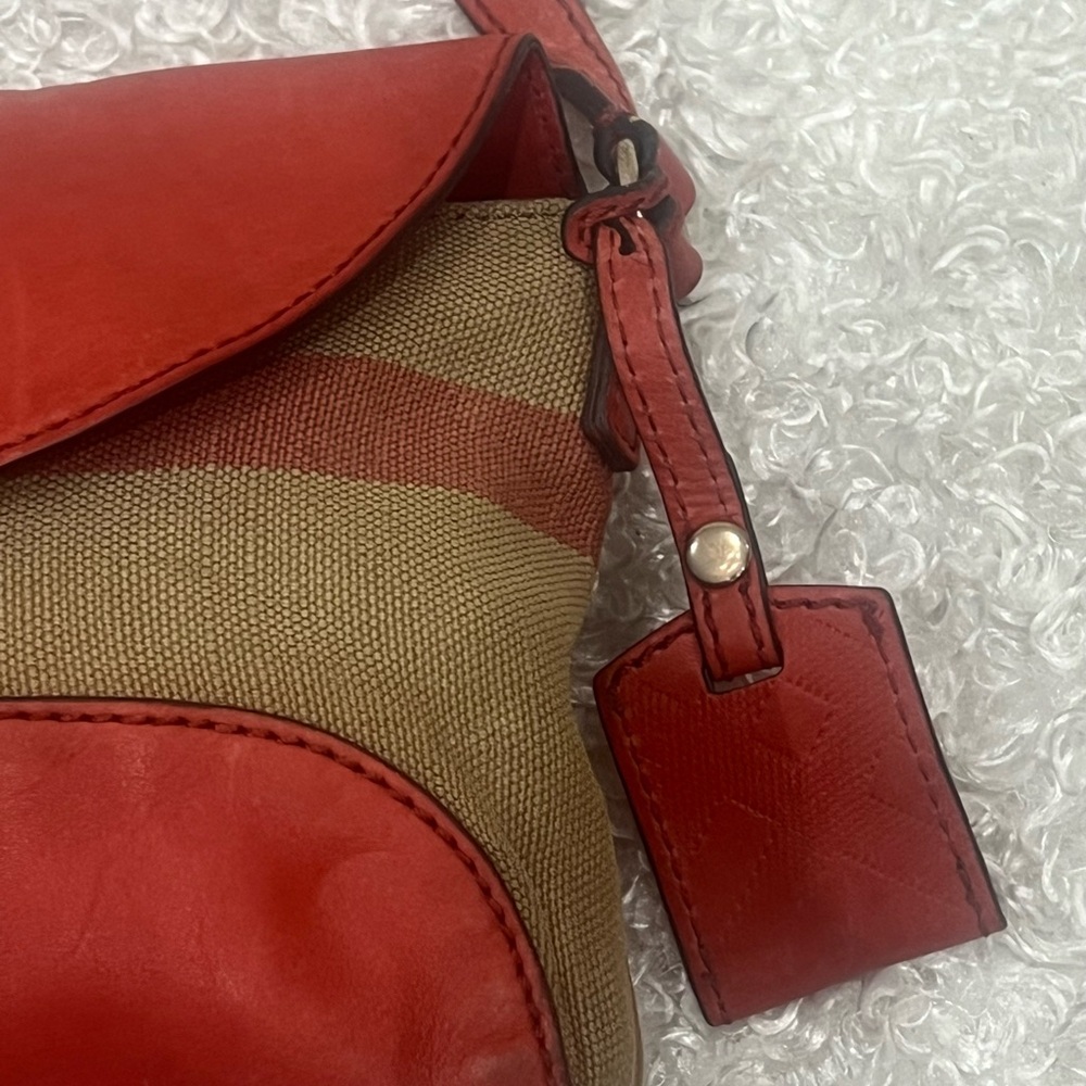 Burberry Henman House Check Crossbody Bag - Picture 7 of 16